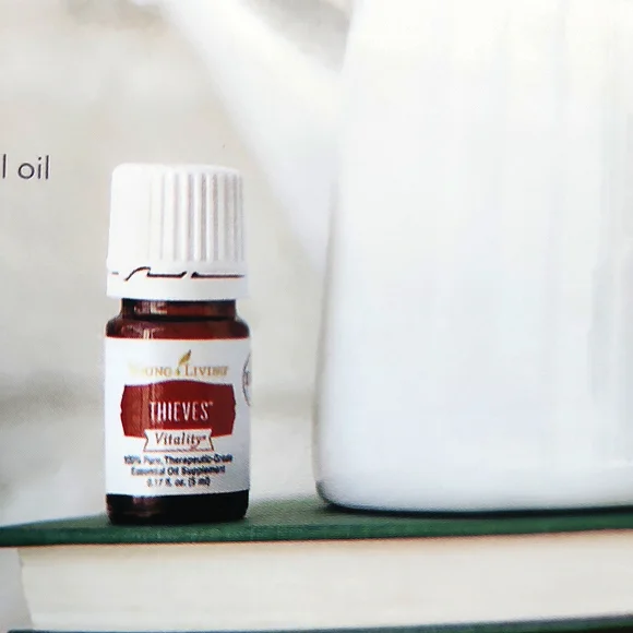 Thieves Vitality 5ml Essential Oil Sealed Nwt - Picture 4 of 7